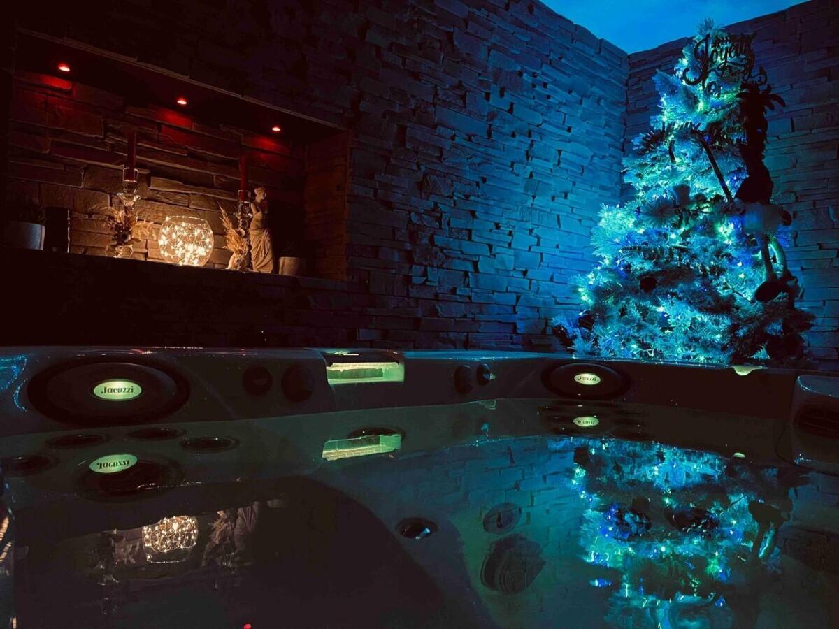 O Venus Spa Sin-le-Noble المظهر الخارجي الصورة